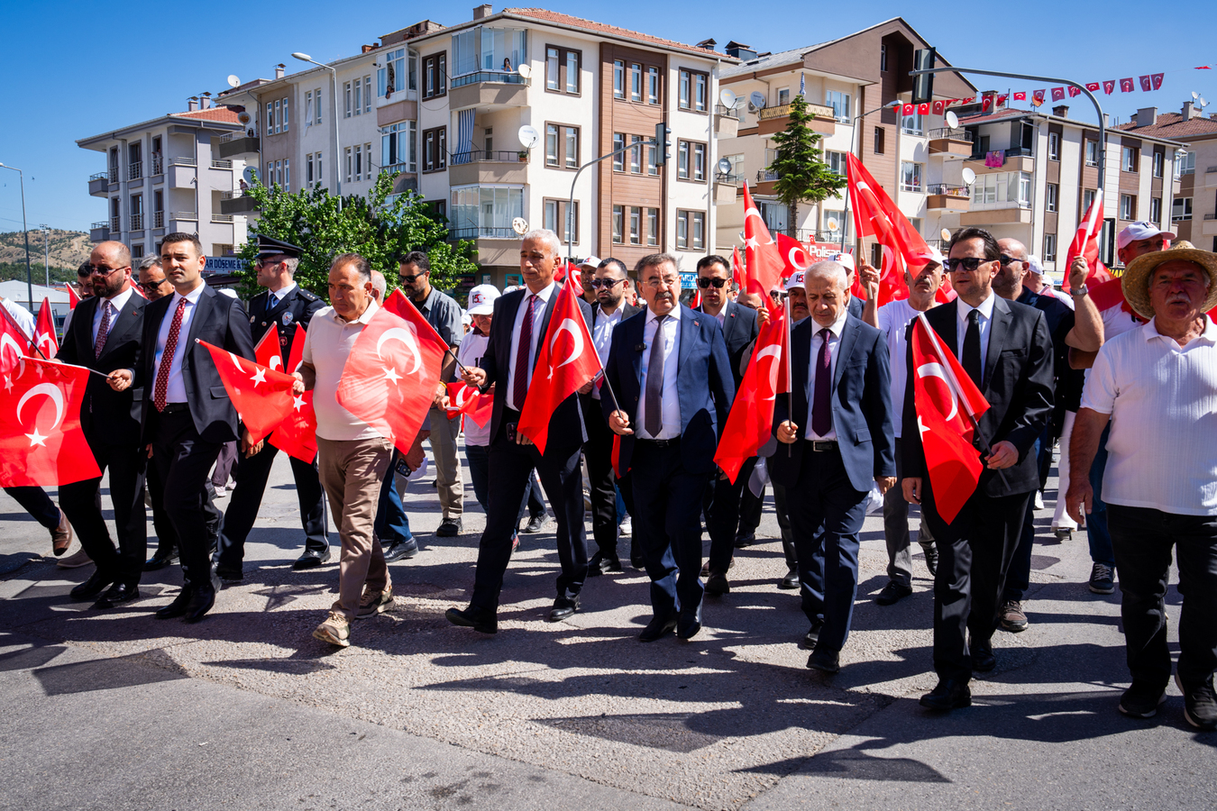GÖLBAŞI'NDA 15 TEMMUZ RUHU BİRLİK VE BERABERLİK İÇİNDE YAŞATILDI